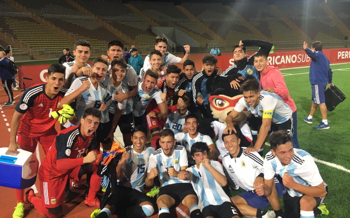 Bruno Amione: »Al meter el gol definitorio se me vinieron muchas cosas a la&nbsp;mente»